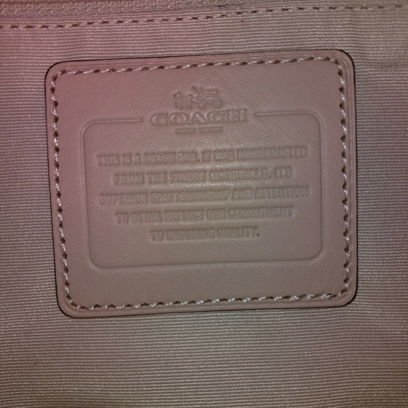 Perfect Coach purse - Picture 5 of 6